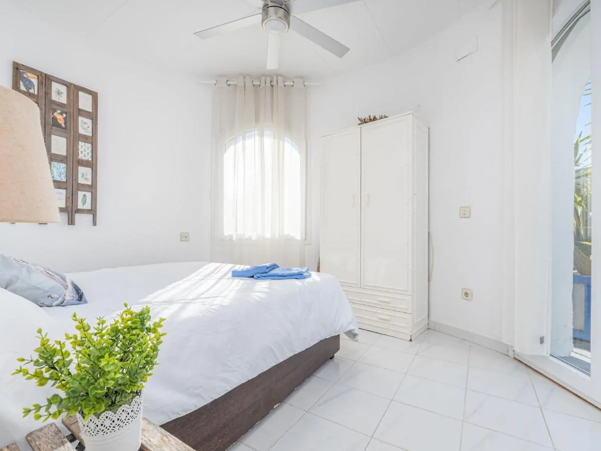 Holiday Home Dreams By Interhome Empuriabrava