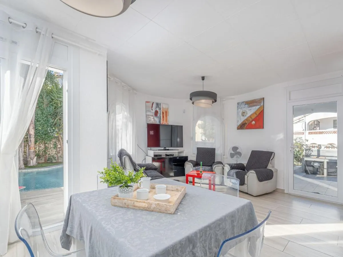 Holiday Home Dreams By Interhome Empuriabrava