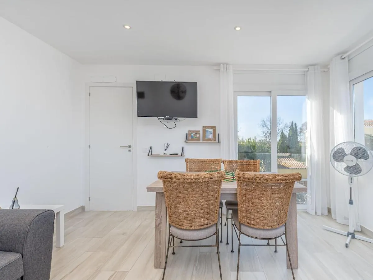 Holiday Home Dreams By Interhome Empuriabrava 0*,  Hiszpania
