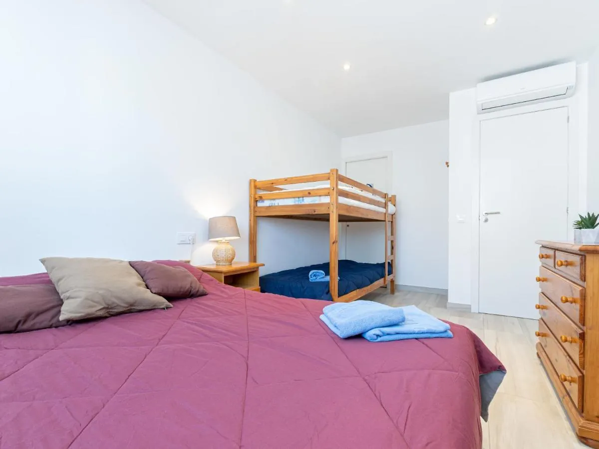 Holiday Home Dreams By Interhome Empuriabrava 0*,  Hiszpania