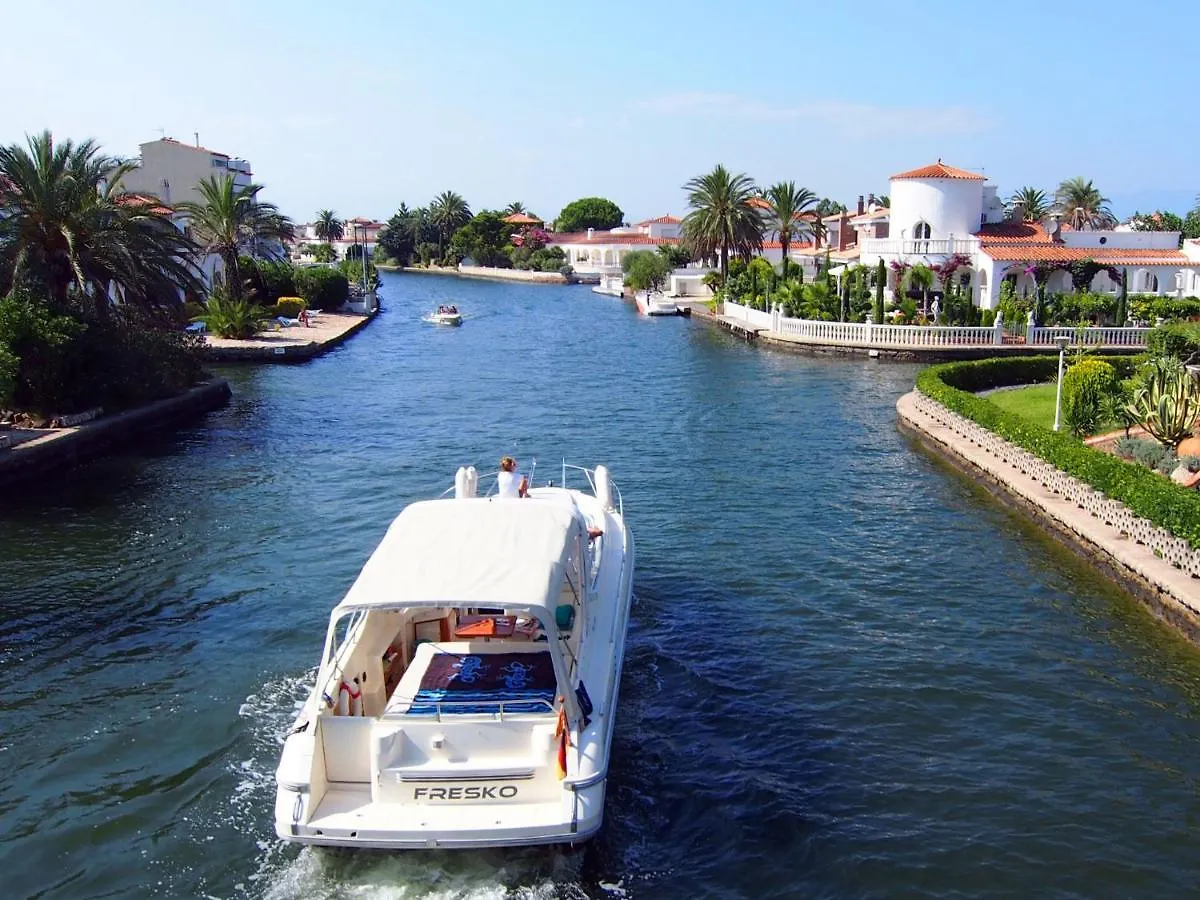 Holiday Home Dreams By Interhome Empuriabrava